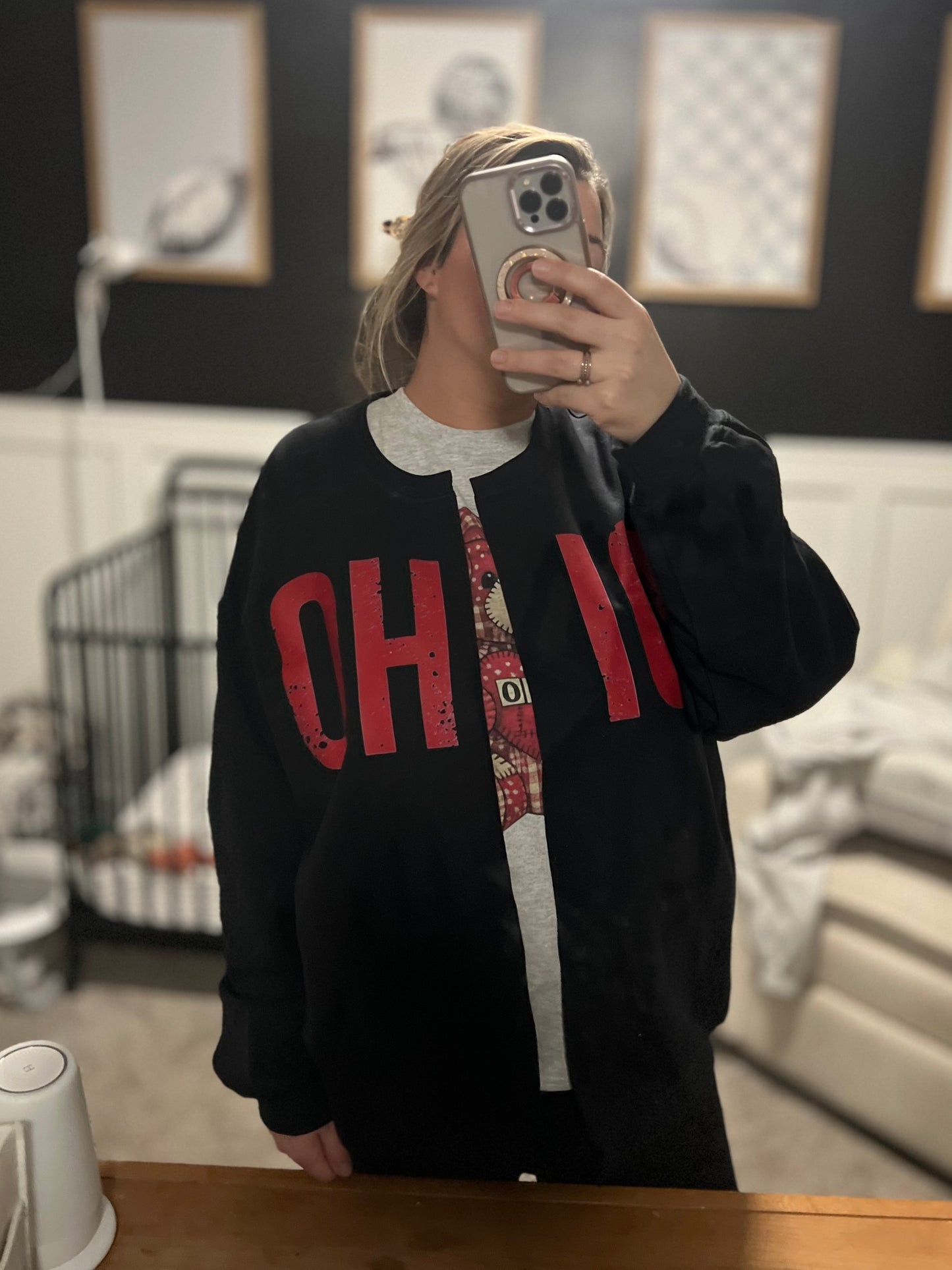 OH IO Split Cardigan Sweatshirt