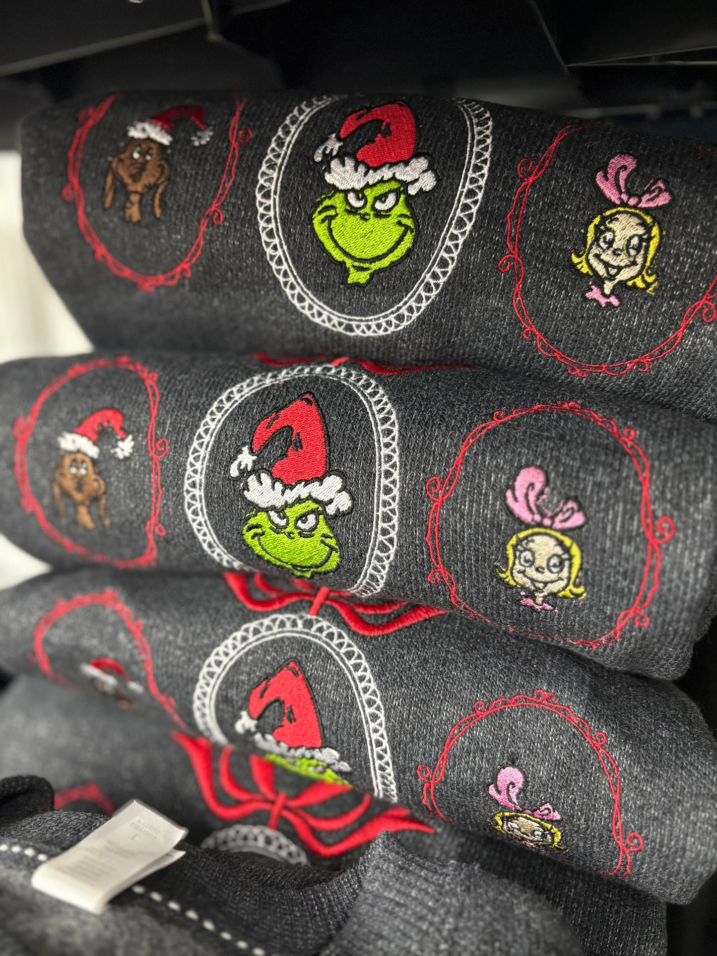 G R I N C H Frames Sweater