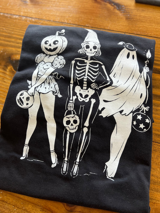 Halloween Pin Up 👻