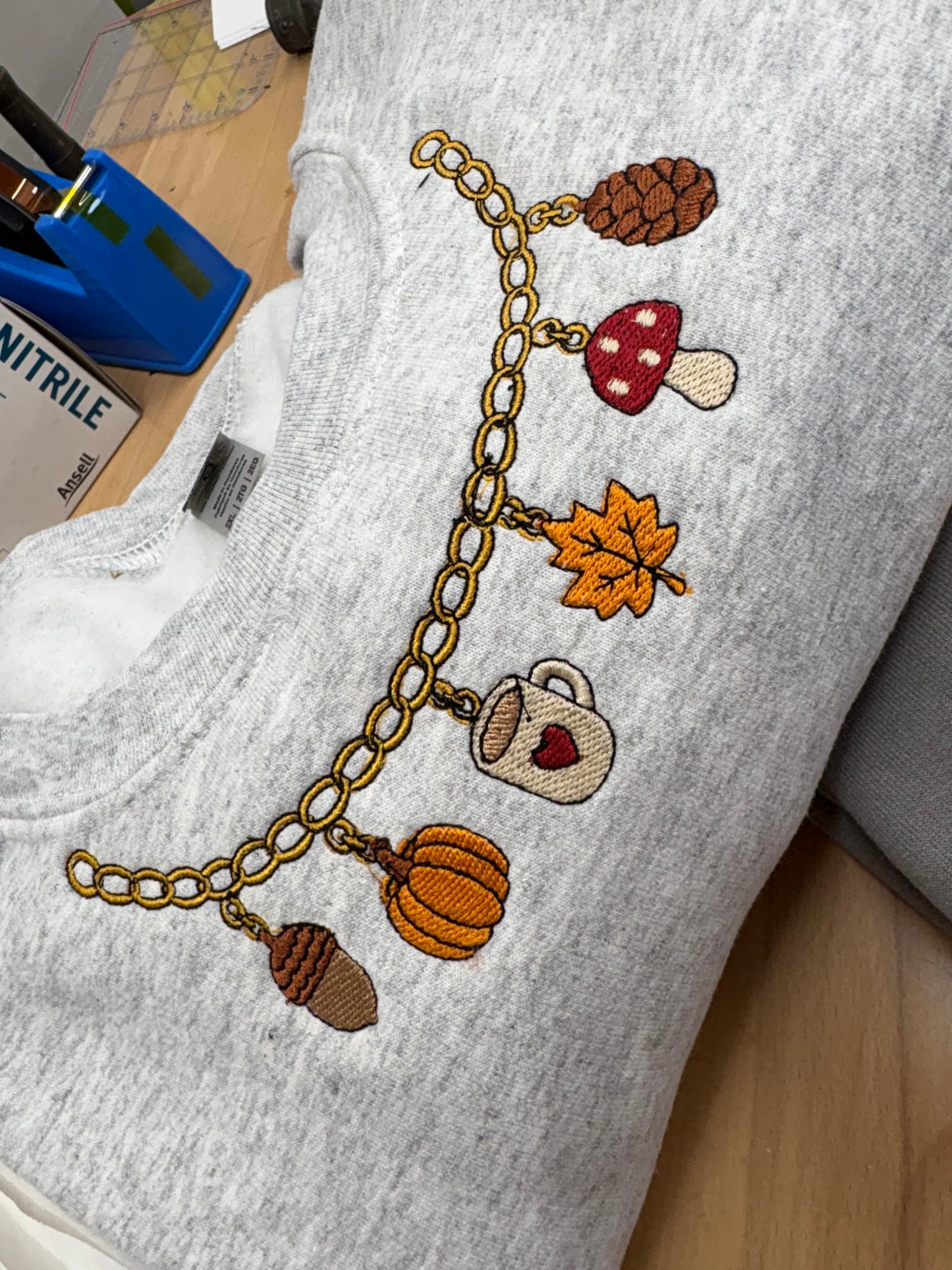 Fall Neckline Chain 🍂