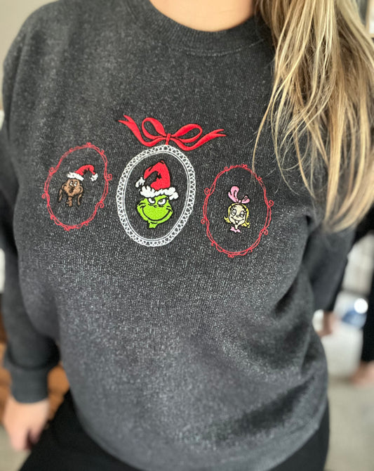 G R I N C H Frames Sweater